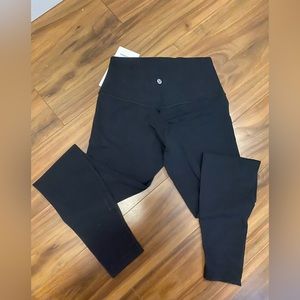 NWT Lululemon Align HR Pant 28” Size 6